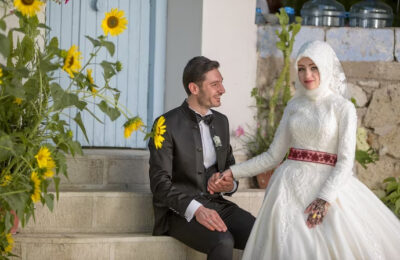 Modest Wedding Hijab Styles: Embodying Simple Elegance